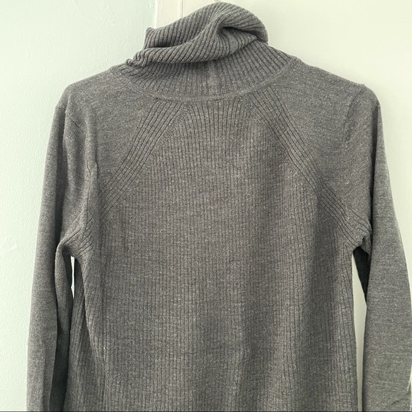 LULULEMON Sweat And Savasana Sweater Heather Grey8 - Picture 6 of 14
